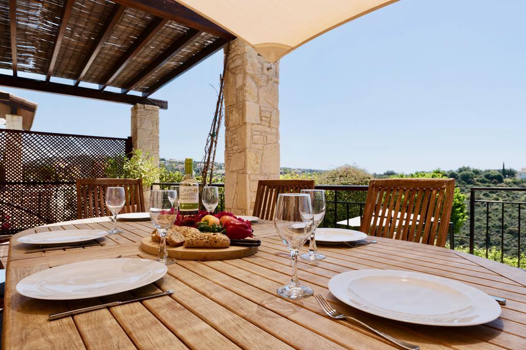 4 Bedroom Villa Helidoni With Private Infinity Pool, Aphrodite Hills Resort Kouklia Buitenkant foto