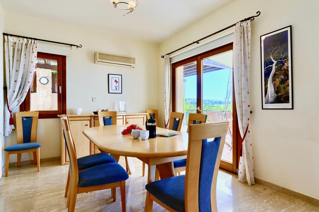 4 Bedroom Villa Helidoni With Private Infinity Pool, Aphrodite Hills Resort Kouklia Buitenkant foto